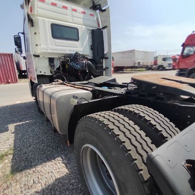 Auman Sitrak 6X4 Camion tracteur pour la construction et le transport