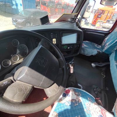 Capacité de chargement de 30 t Type de transmission manuelle Chassis Sinotruk lourd