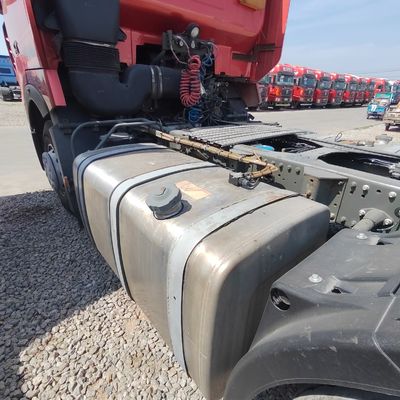 Camion minier à châssis Sinotruk avec sièges de direction hydrauliques ≤ 5 et frais de transport