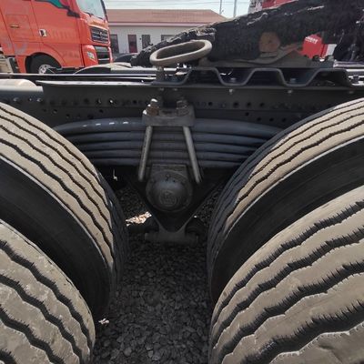 Camion minier à châssis Sinotruk avec sièges de direction hydrauliques ≤ 5 et frais de transport
