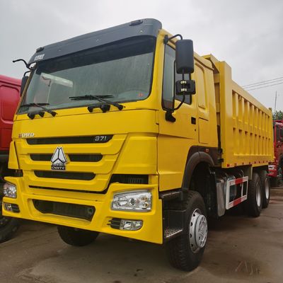 Sinotruck Poids lourd camionneur 6X4 Véhicule de transport industriel de 11m*2,55m*3,45m