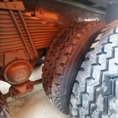 Transporteur industriel Sinotruck Véhicule de chargement lourd de 30 tonnes