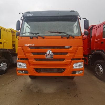 Conception de pneus sans tube 6X4 Sinotruck Poids lourd camion à bascule avec 351-450 chevaux