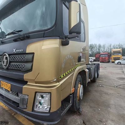 Véhicule de remorquage à semi-remorque haut lourd avec siège en suspension pneumatique par Delong X3000