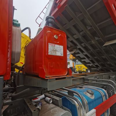 Camion à décharge lourd à moteur diesel à capacité de chargement de 30 tonnes et direction hydraulique