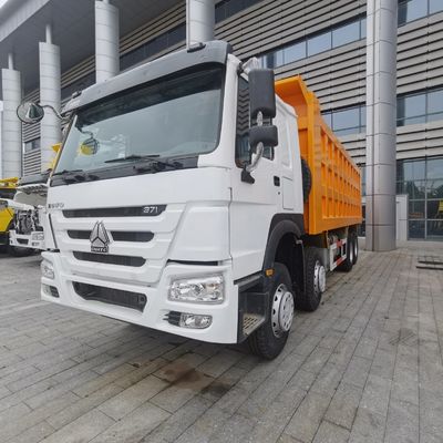 6.8x2.5x3.8m Véhicule à conteneurs Shacman avec réservoir de carburant de 400L et siège du conducteur en suspension pneumatique