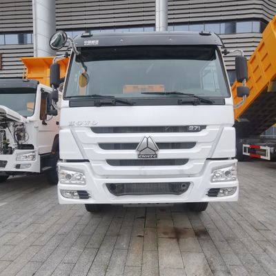 6.8x2.5x3.8m Véhicule à conteneurs Shacman avec réservoir de carburant de 400L et siège du conducteur en suspension pneumatique