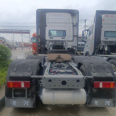 Yellow River x7 570 National VI Les modèles de camions-tracteurs sont disponibles dans votre budget
