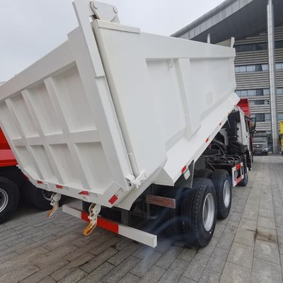 Transports industriels Sinotruk Chassis camion poubelle d'occasion avec une capacité de chargement de 40 t aux États-Unis