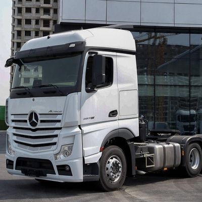 Tracteur Mercedes Actros 6X4 conforme à la norme nationale VI et à la norme d'émission Euro 5
