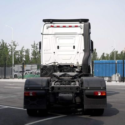 Tracteur Mercedes Actros 6X4 conforme à la norme nationale VI et à la norme d'émission Euro 5