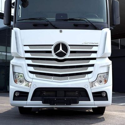 510 chevaux Tracteur Mercedes Actros 6X4 pour remorquer des semi-remorques et des charges lourdes