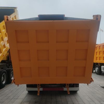 Le groupe national de camions lourds 8 * 4 pour le transport de véhicules d'occasion
