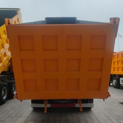 Style de levage avant Sinotruk châssis camionneur-déchargeur lourd avec direction hydraulique