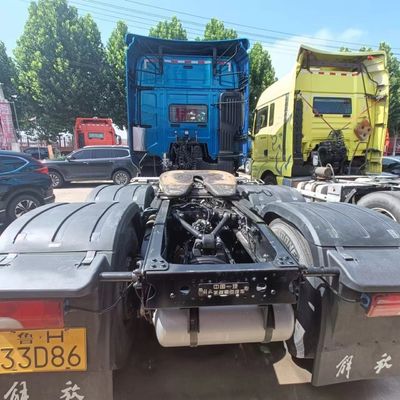 Camion J7 Jiefang avec moteur 560 chevaux Euro 5 Émission standard 6.8x2.5x3.8m