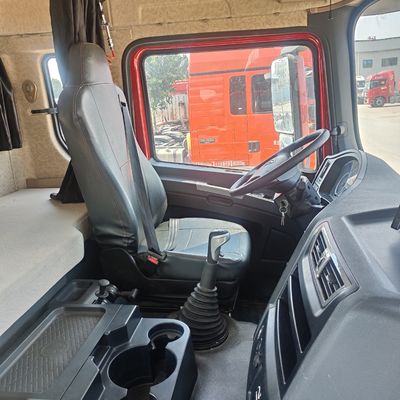 Shaanxi Automobile Delong X3000 Véhicule de traction lourd avec réservoir de carburant de 400L