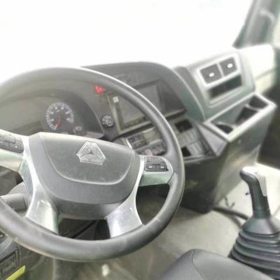 Vente de camions à décharge à roulement hydraulique à châssis Sinotruk avec norme d'émission Euro 5