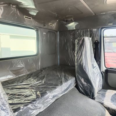 Sinotruk est un camion-citerne utilisé avec système de direction hydraulique à prix abordable