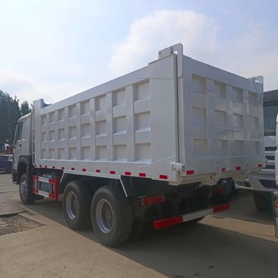 Transmission manuelle de 371 ch utilisée Haowo 371 camion de décharge avec châssis et pneus Sinotruk