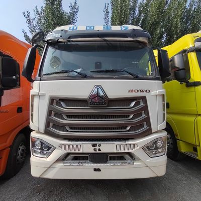 Camion tracteur 6X4 d'occasion avec pneus sans tube et 351-450 chevaux
