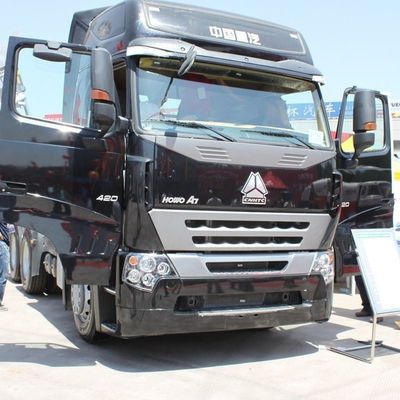 Boîte de chargement en acier au carbone de 31 à 40 tonnes HOWO A7 Série 6X4 Camion tracteur de 400 ch avec réservoir de carburant de 600 litres