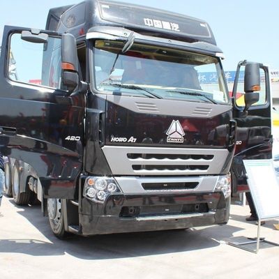 Sinotruck HOWO A7 série 6X4 camion déchargeur avec remorque à semi-remorque et réservoir de carburant de 400L
