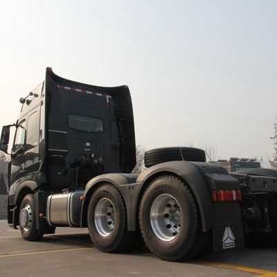 Sinotruck HOWO A7 série 6X4 camion déchargeur avec remorque à semi-remorque et réservoir de carburant de 400L
