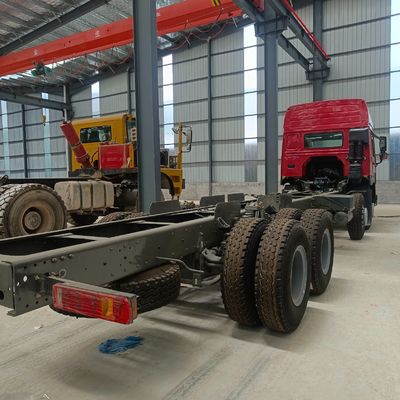 Camion à ordures Sinotruk Boîtes de chargement à grande capacité et structure durable pour des emplois exigeants