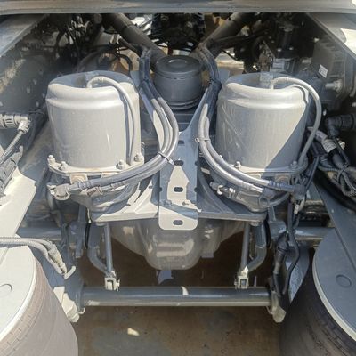 Chassis Sinotruk camion diesel lourd avec direction hydraulique remboursement de 30 jours
