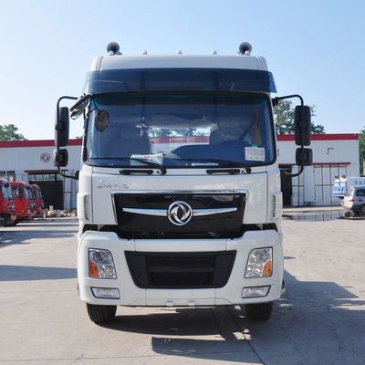Véhicule commercial Dongfeng 180 chevaux 4x2 9,6m Truck à boîte pour charges lourdes et longues distances