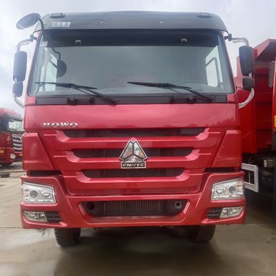 Base de chassis de camion Sinotruk avec direction assistée par puissance avancée et moteur de 351-450 ch