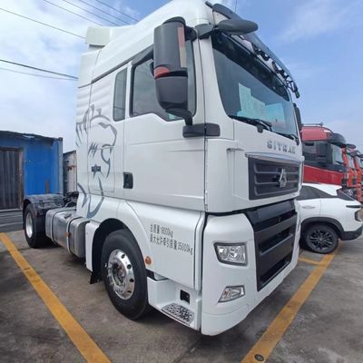 ZZ4257N3247E1H 540HP marché des camions d'occasion pour le remorquage de véhicules lourds 1000L réservoir de carburant