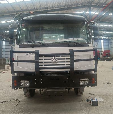 Opérations de transport 4×2 camion tracteur avec roue motrice 4×2 et monnaie américaine