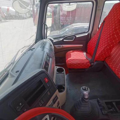 Obtenez les pièces de rechange de camions HOWO les plus durables pour des performances optimales 6.8x2.5x3.8m
