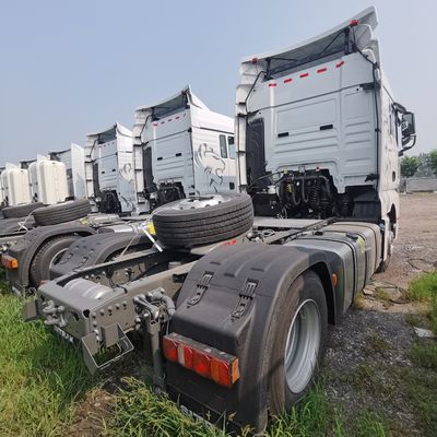 Sitrak 4X2 480 HP Tracteur lourd avec réservoir de carburant 1000L en ligne et personnalisation