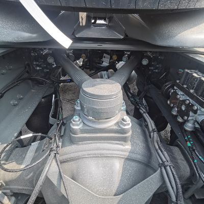 Sitrak 4X2 480 HP Tracteur lourd avec réservoir de carburant 1000L en ligne et personnalisation