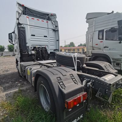 Sitrak 4X2 480 ch Semi-remorque Suspension aérienne siège du conducteur pour un remorquage en douceur et stable