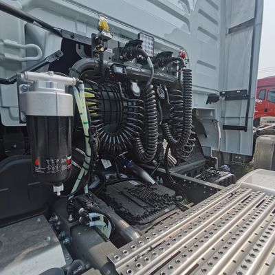 Sitrak 4X2 480 HP Tracteur à remorque personnalisé avec réservoir de carburant 600L et monnaie américaine