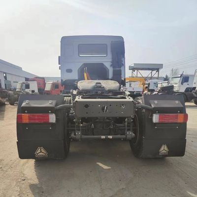 400L réservoir de carburant Sinotruck Tracteur Truck HOWO pour le remorquage des charges lourdes efficacement