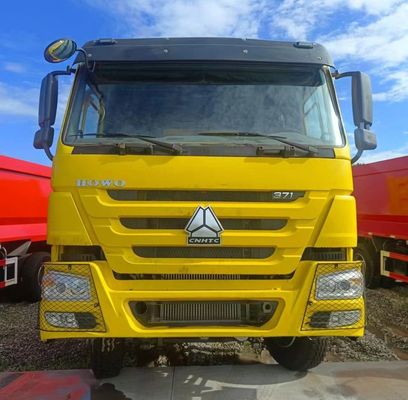 Voiture d'occasion transport de véhicules lourds HOWO camionneur à décharge avec paiement intégral 8,5x2,6x3,6m