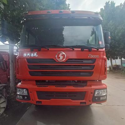 Camion à décharge lourde Shacman utilisé pour l'exploitation minière et la construction au Congo 351-450 chevaux