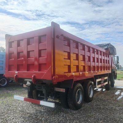 Équipement minier d'occasion Sinotruck camion à décharge de 40 tonnes en monnaie américaine