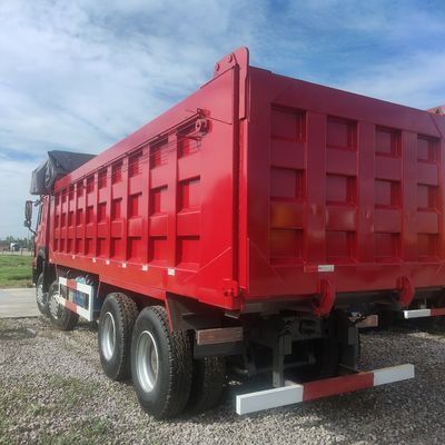 Capacité de chargement de 40 tonnes 8×4 Sinotruck Tipper pour le transport durable en 2024 Certifié DOT