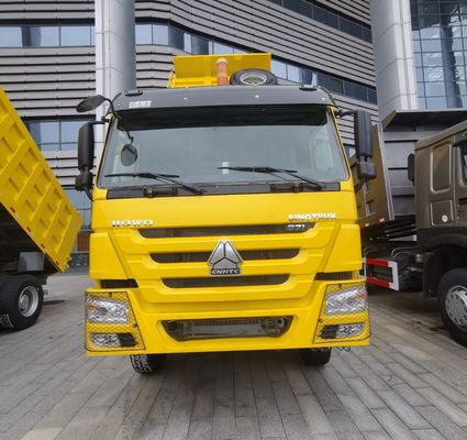 Réservoir de carburant de 400L 371HOWO Tracteur de camion avec conception de pneu sans tube et capacité de moteur de 8L