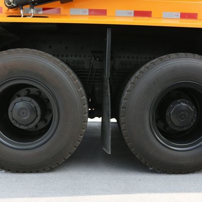 Camion lourd Beiben V3 avec 320 chevaux 8X4 Pneus personnalisé châssis Sinotruk