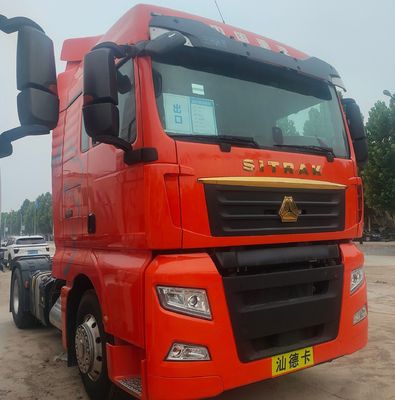 Camion à remorque avec siège en suspension pneumatique pour moteur de remorque d'une capacité supérieure à 8 litres et pour véhicules lourds