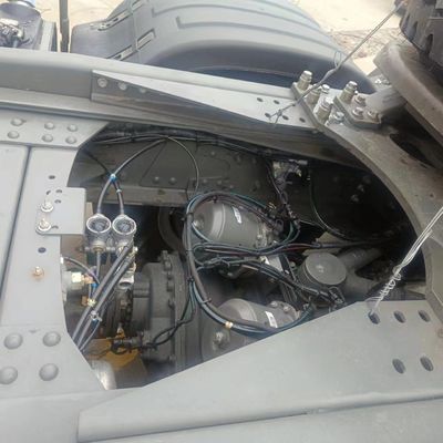 Boîte de chargement en acier au carbone camion diesel lourd avec direction hydraulique assistée