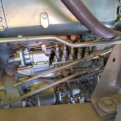 10 roues camion de décharge 380HP-420HP 20-30 Tonnes Capacité 8×4 roue motrice pour une grande capacité