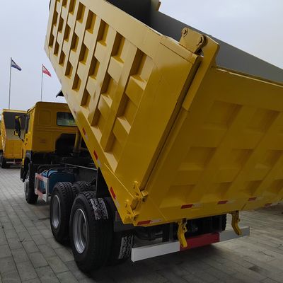 6X4 6X6 de seconde main camion à remontage 371HP-375HP 10 pneus 20m3 avec 11m * 2.55m * 3.45m Taille