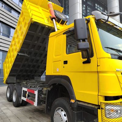 Roue hydraulique camion-déchargeuse d'occasion 6X4 Shacman Tipper H3000 avec châssis Sinotruk